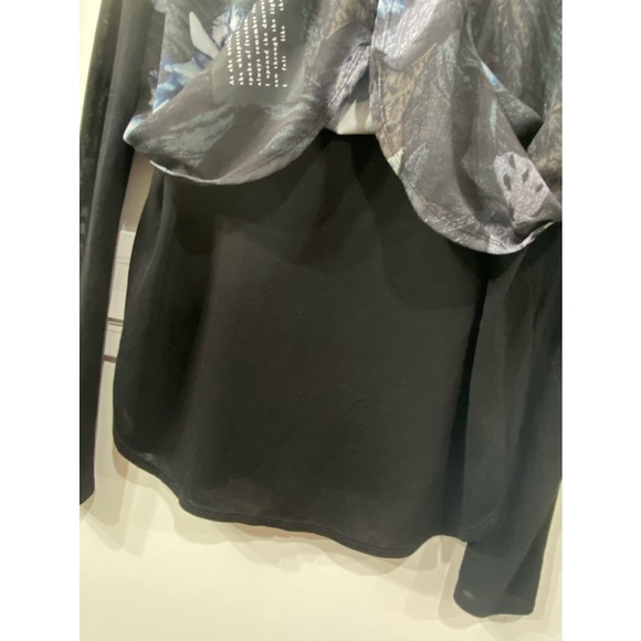 Zara Light Sweater / Blouse Black  " Keeping Busy" Print size M - Picture 5 of 5